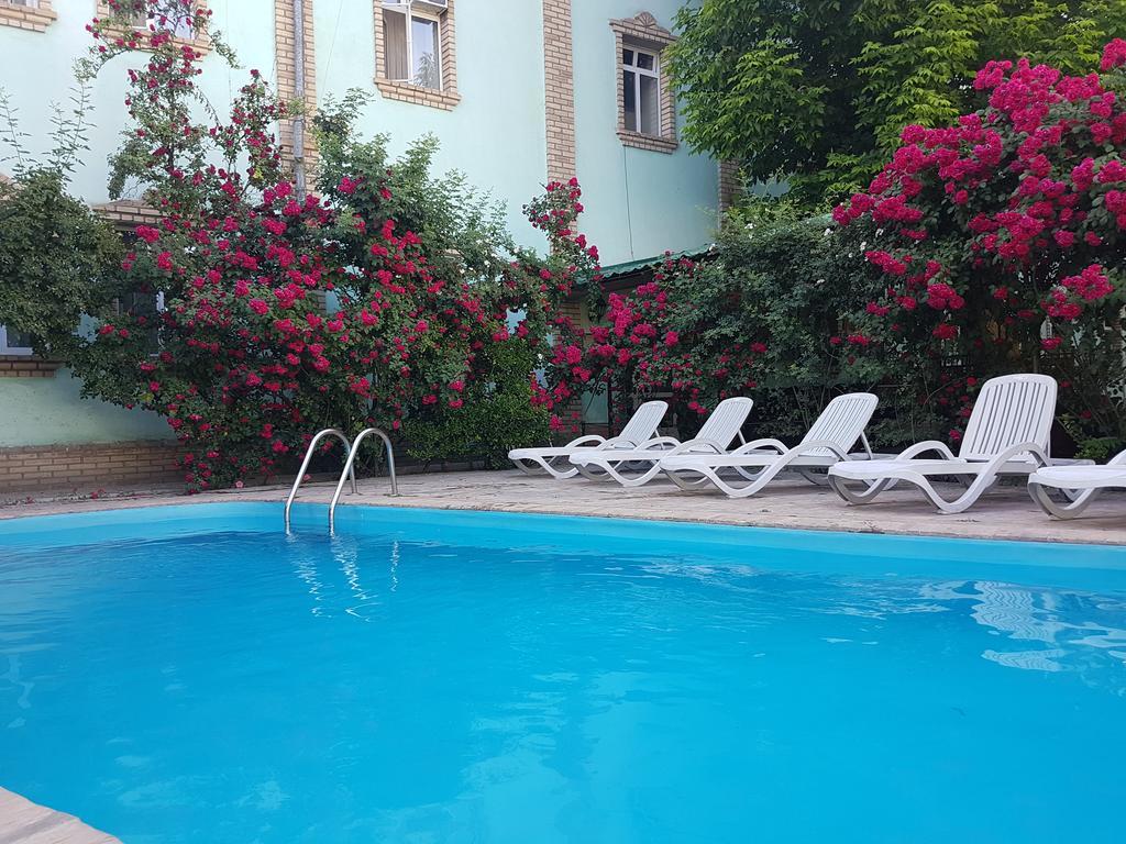 Grand Orzu Hotel Tasjkent Buitenkant foto