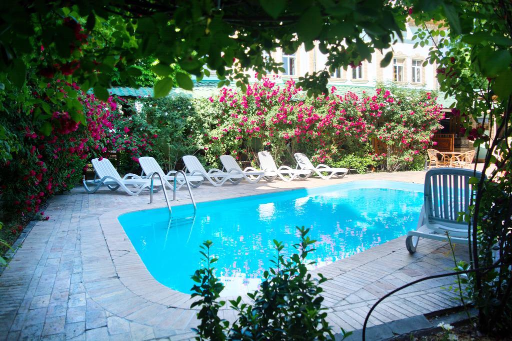 Grand Orzu Hotel Tasjkent Buitenkant foto
