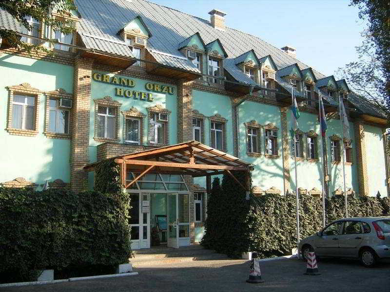 Grand Orzu Hotel Tasjkent Buitenkant foto