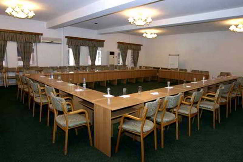 Grand Orzu Hotel Tasjkent Buitenkant foto